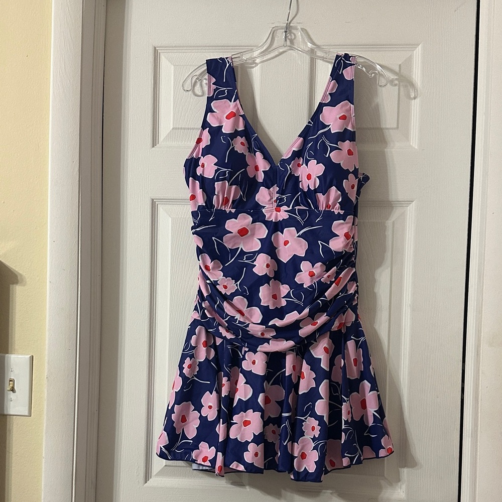 Floral V-Neck Swimsuit
